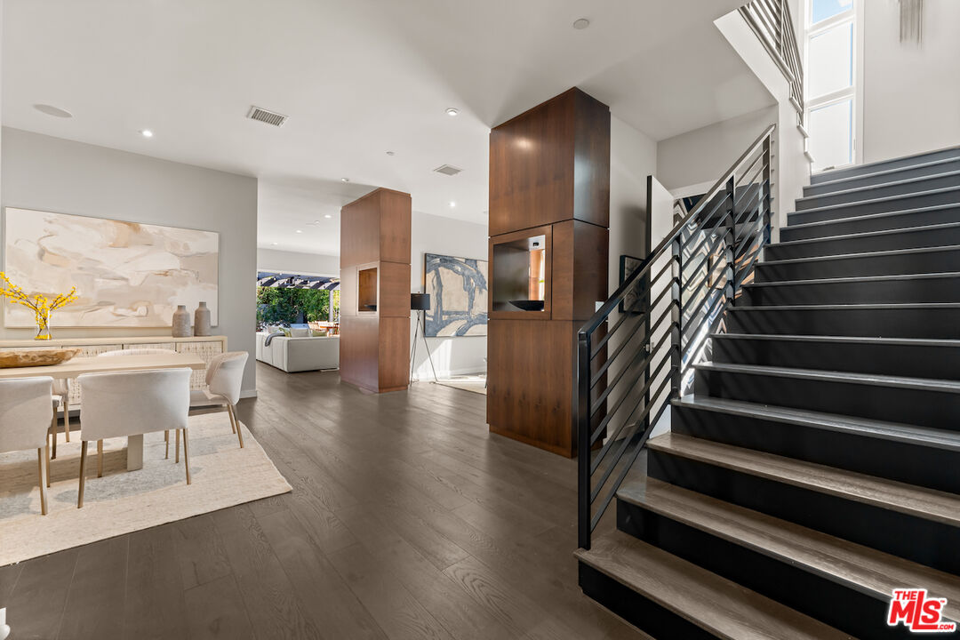 1750 S Sherbourne Dr