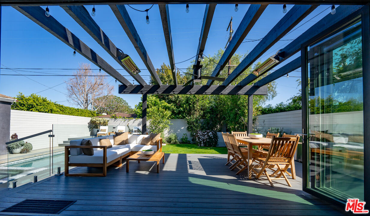 1750 S Sherbourne Dr