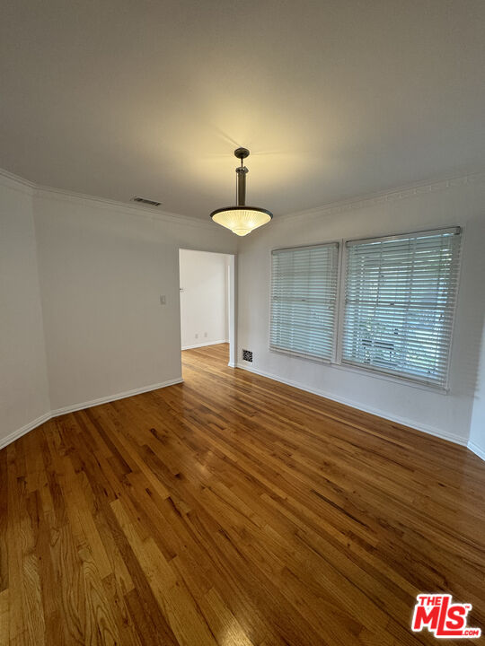 8563 Holloway Dr Unit: 1/4