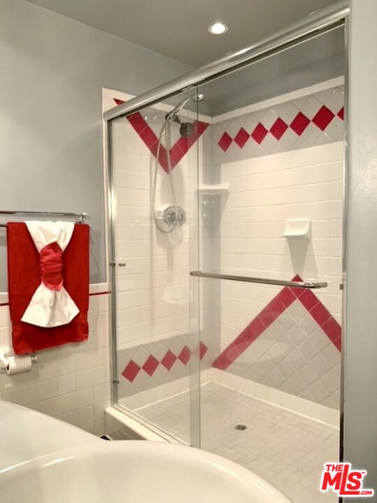 970 Palm Ave Unit: 104