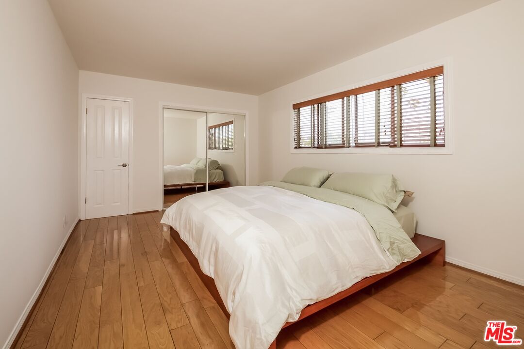 2002 4th St Unit: 212