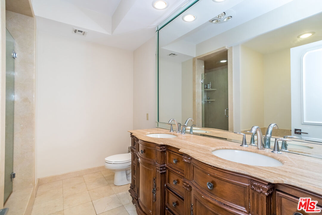 10590 Wilshire Blvd Unit: 1803