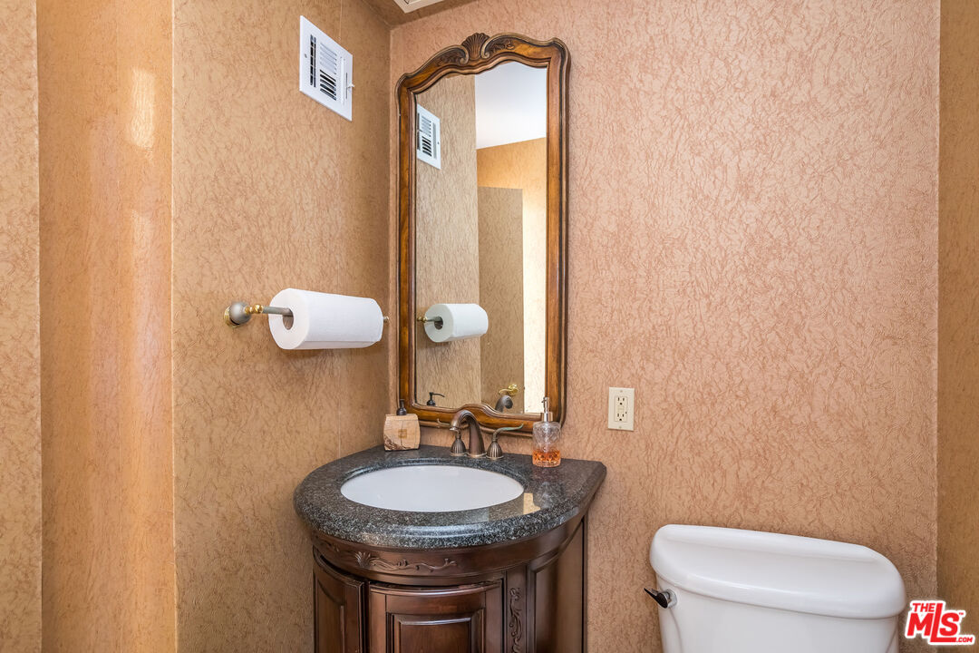 10590 Wilshire Blvd Unit: 1803