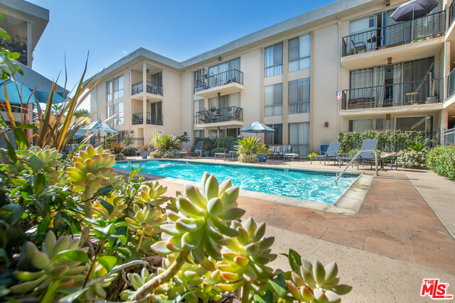 1351 N Crescent Heights Blvd Unit: 118