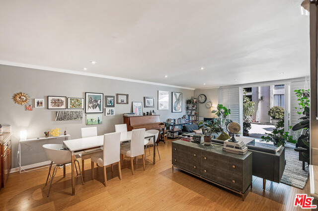 1351 N Crescent Heights Blvd Unit: 118