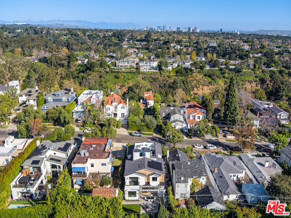 1047 Chautauqua Blvd