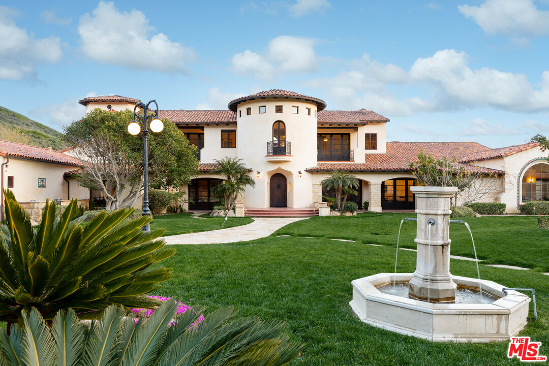 6914 Solano Verde Dr