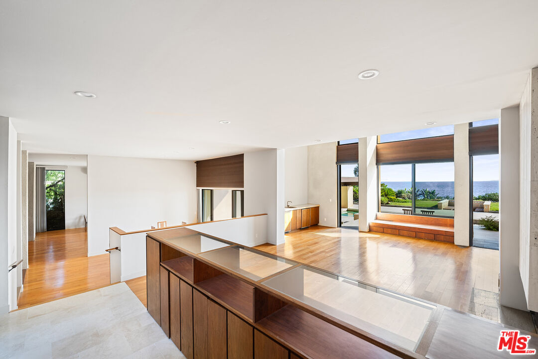 30020 Morning View Dr