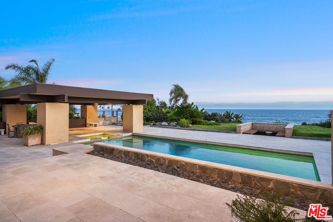 30020 Morning View Dr