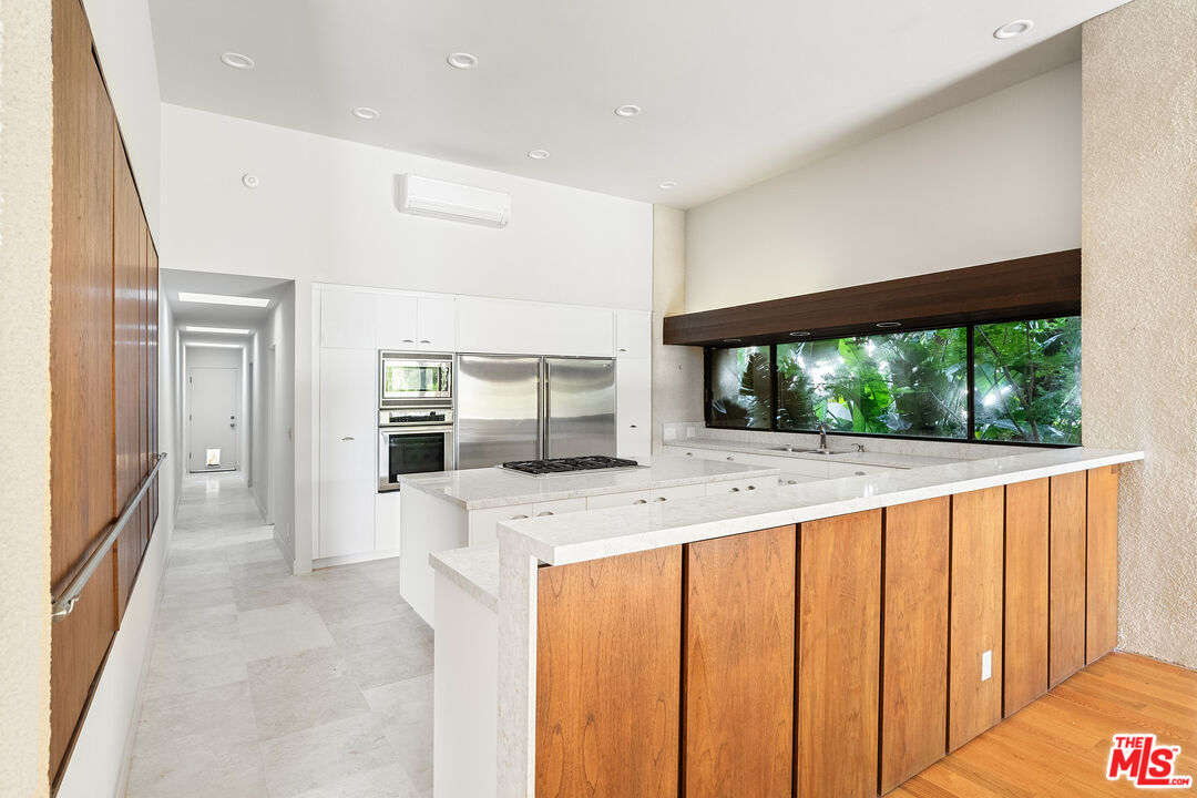 30020 Morning View Dr