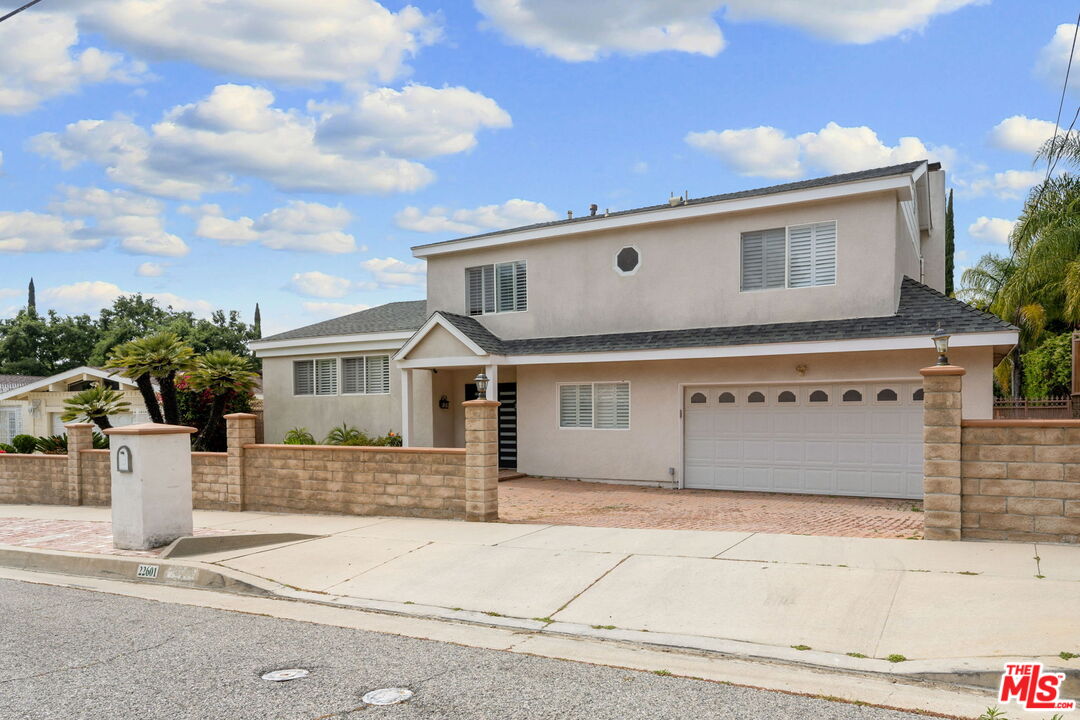 22601 Dardenne Street