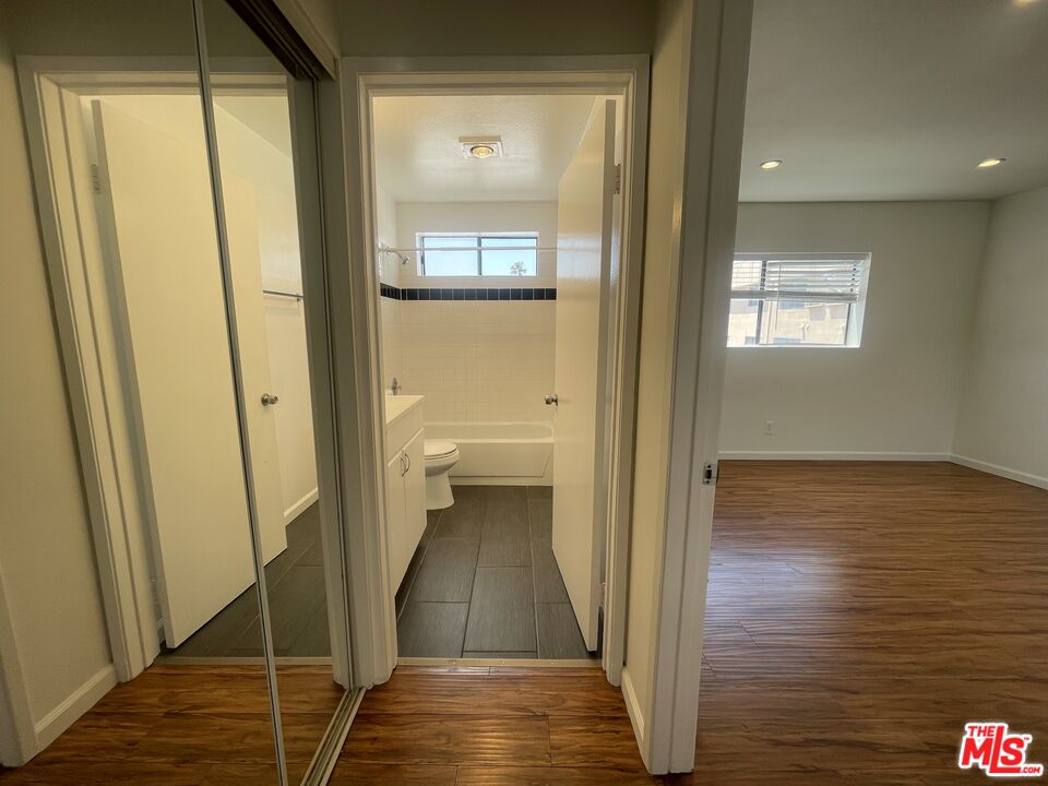 1531 N Detroit St Unit: 207