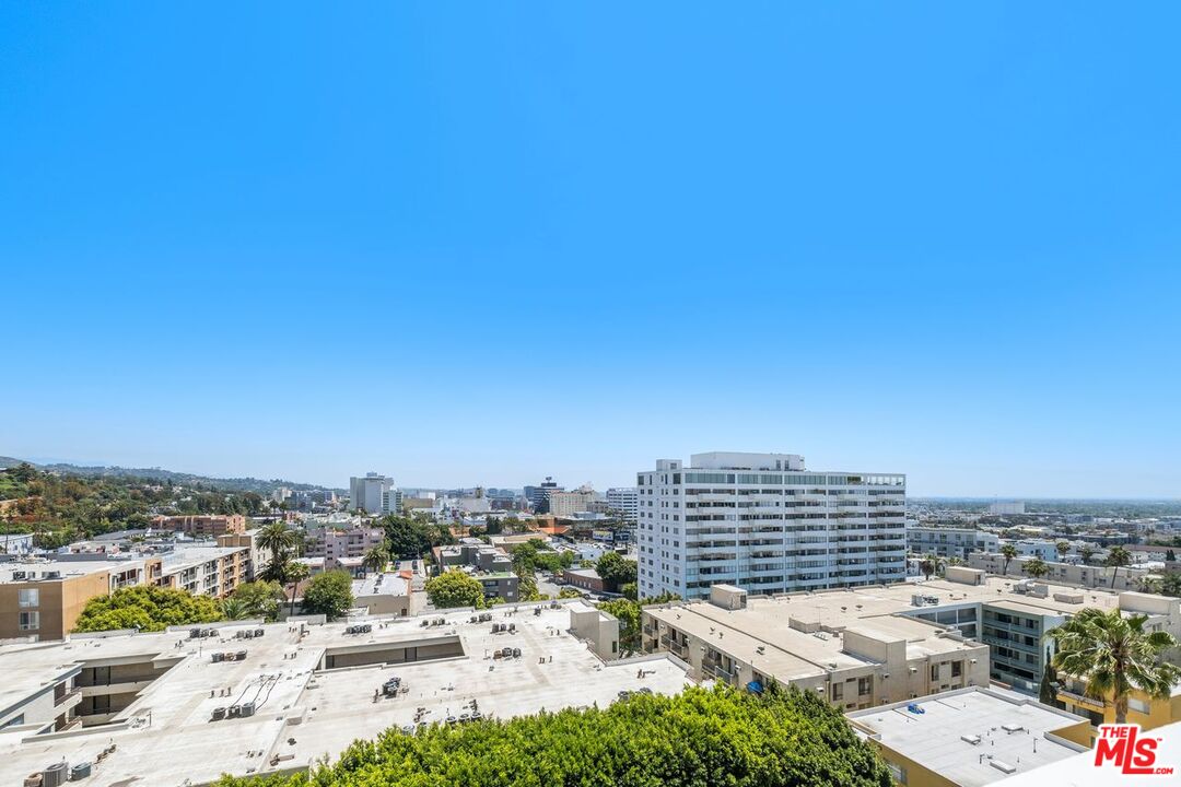 7250 Franklin Ave Unit: 815