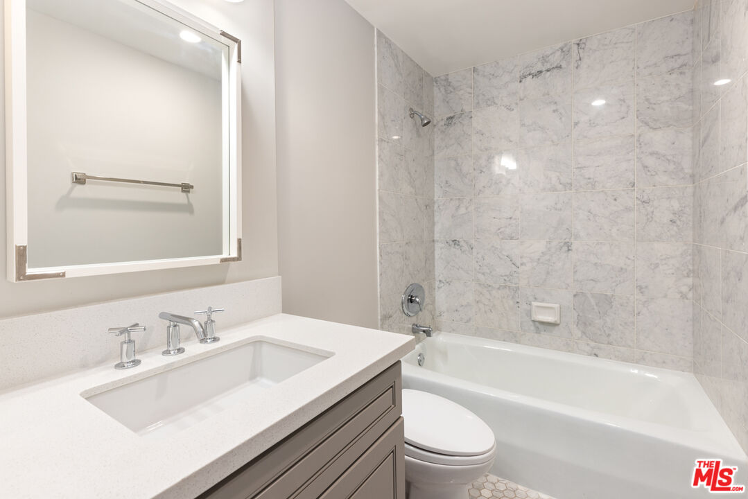 10520 Wilshire Blvd Unit: 706