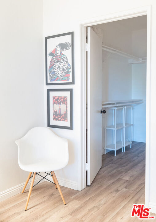 13331 Moorpark St Unit: 120