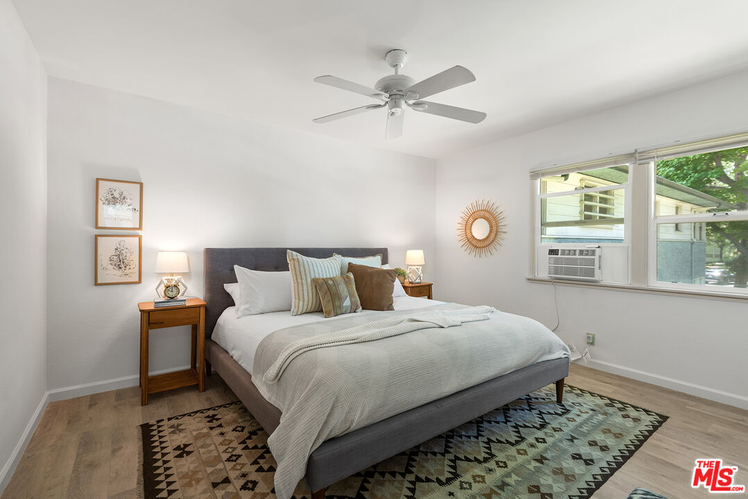 5802 Bowcroft St Unit: 3
