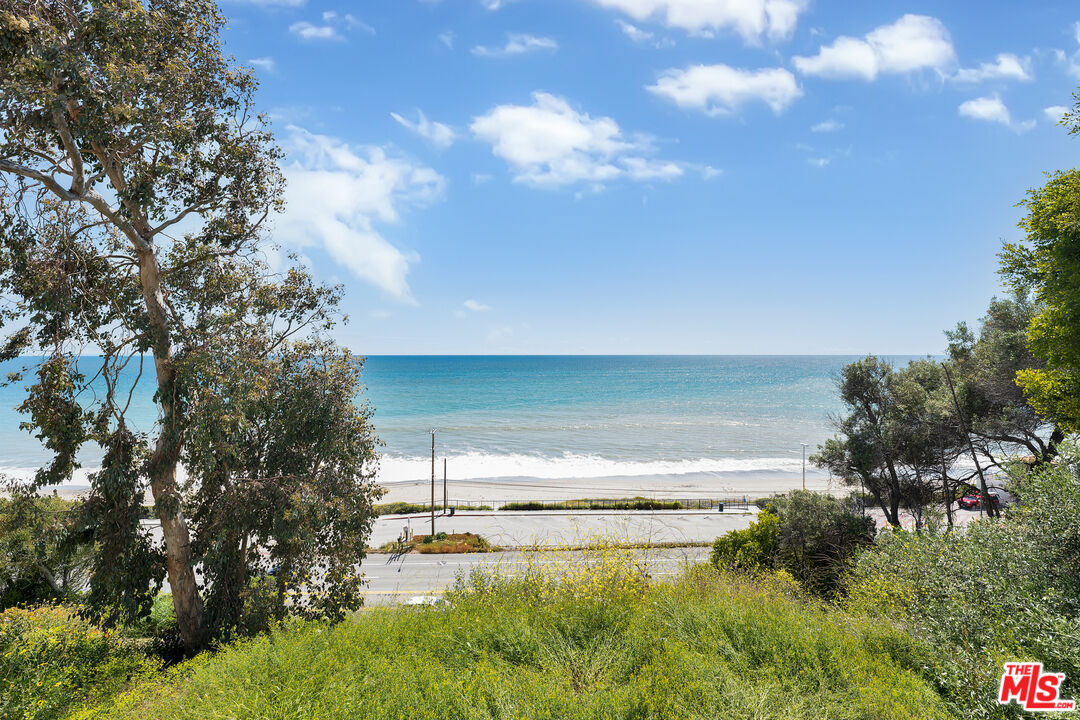 17504 Castellammare Dr