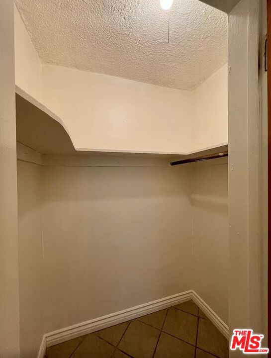 1226 Armacost Ave Unit: 2