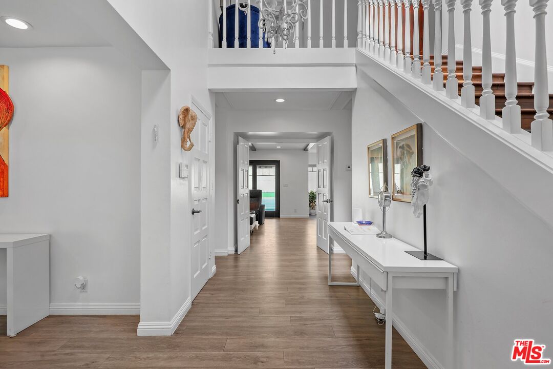 601 N Maple Dr
