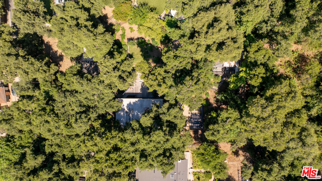 1145 Old Topanga Canyon Rd