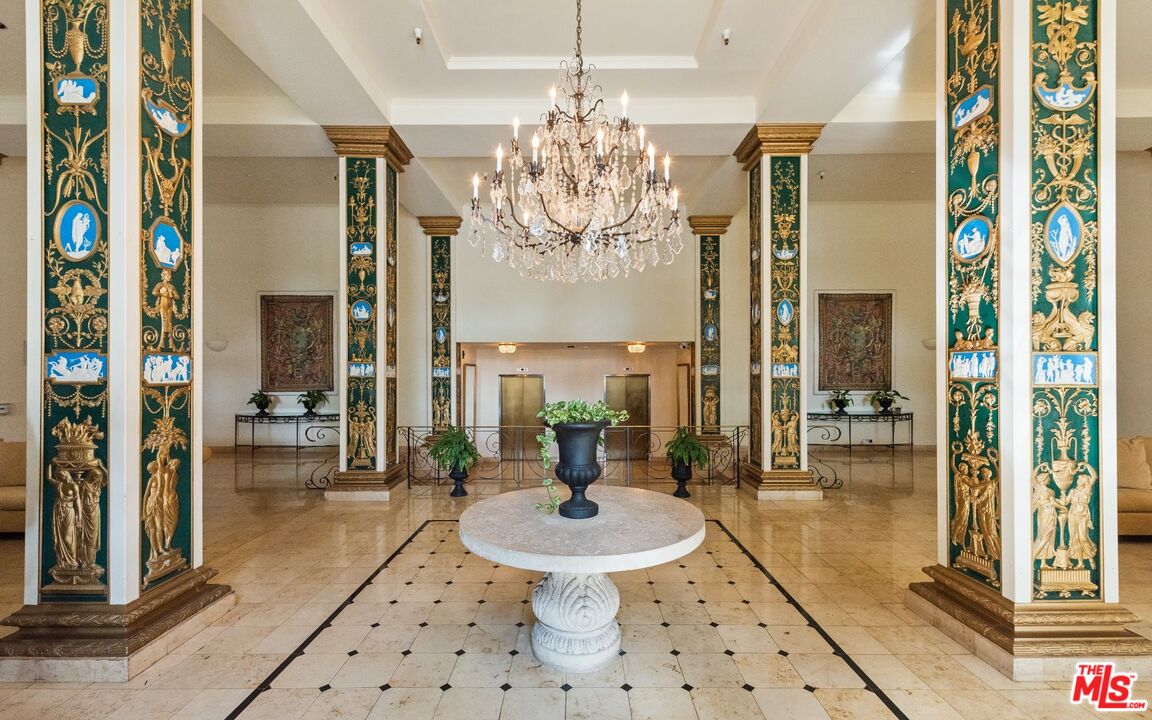 9233 Burton Way Unit: 204