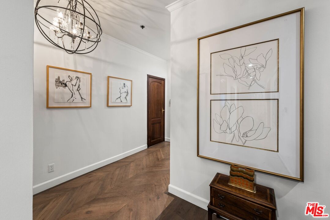 9233 Burton Way Unit: 204