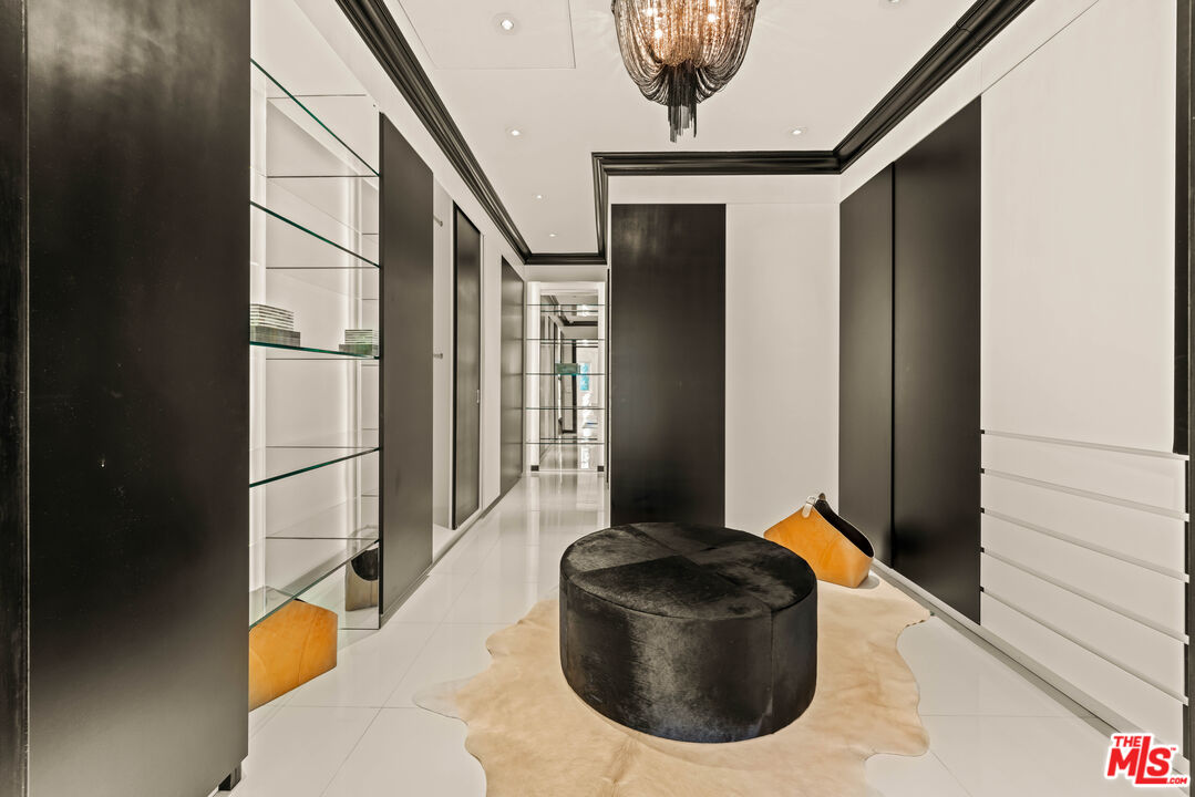 13915 Valley Vista Blvd