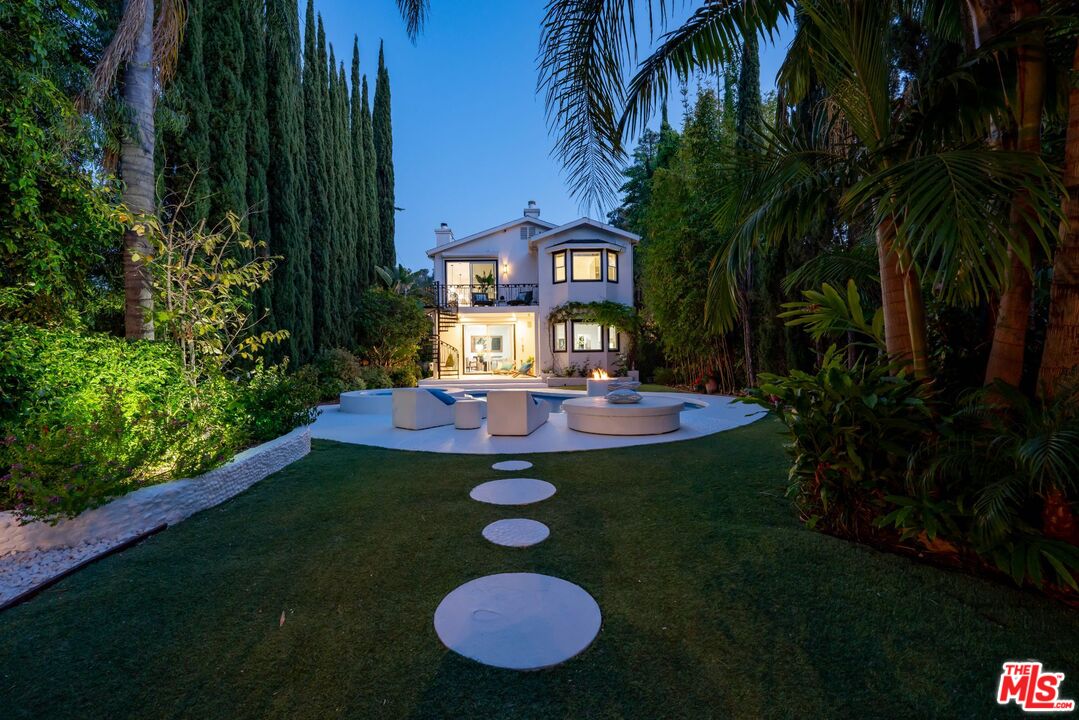 13915 Valley Vista Blvd