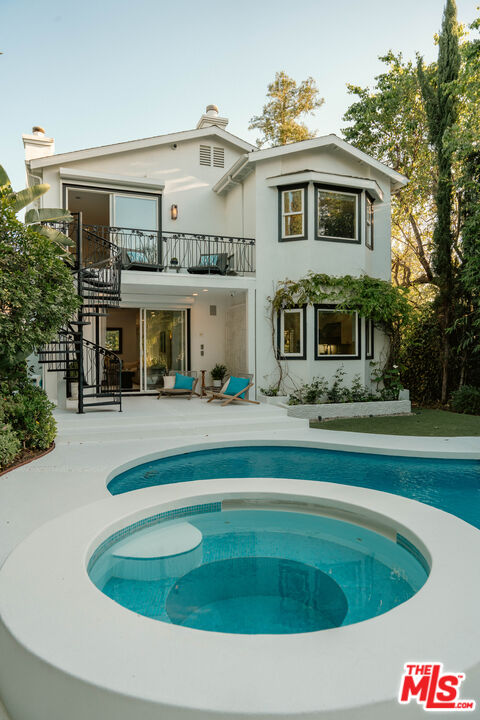 13915 Valley Vista Blvd