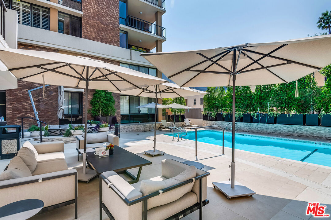 211 S Spalding Dr Unit: 107N