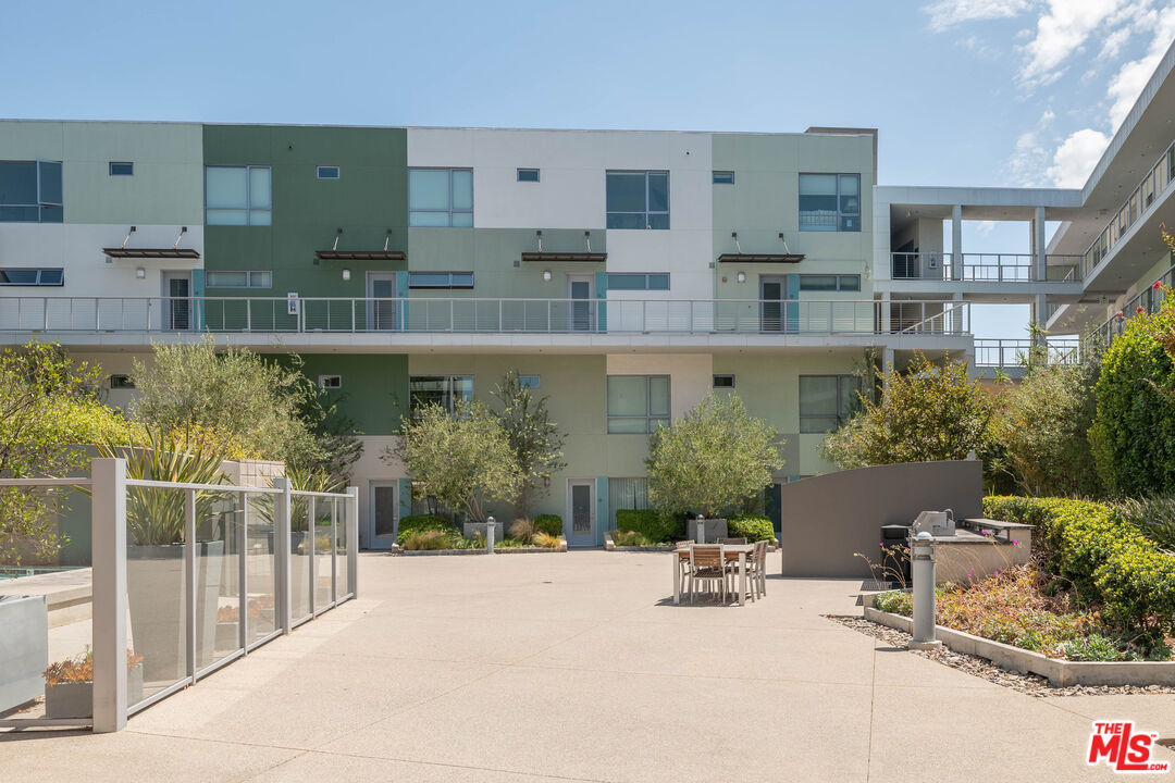 11500 Tennessee Ave Unit: 326