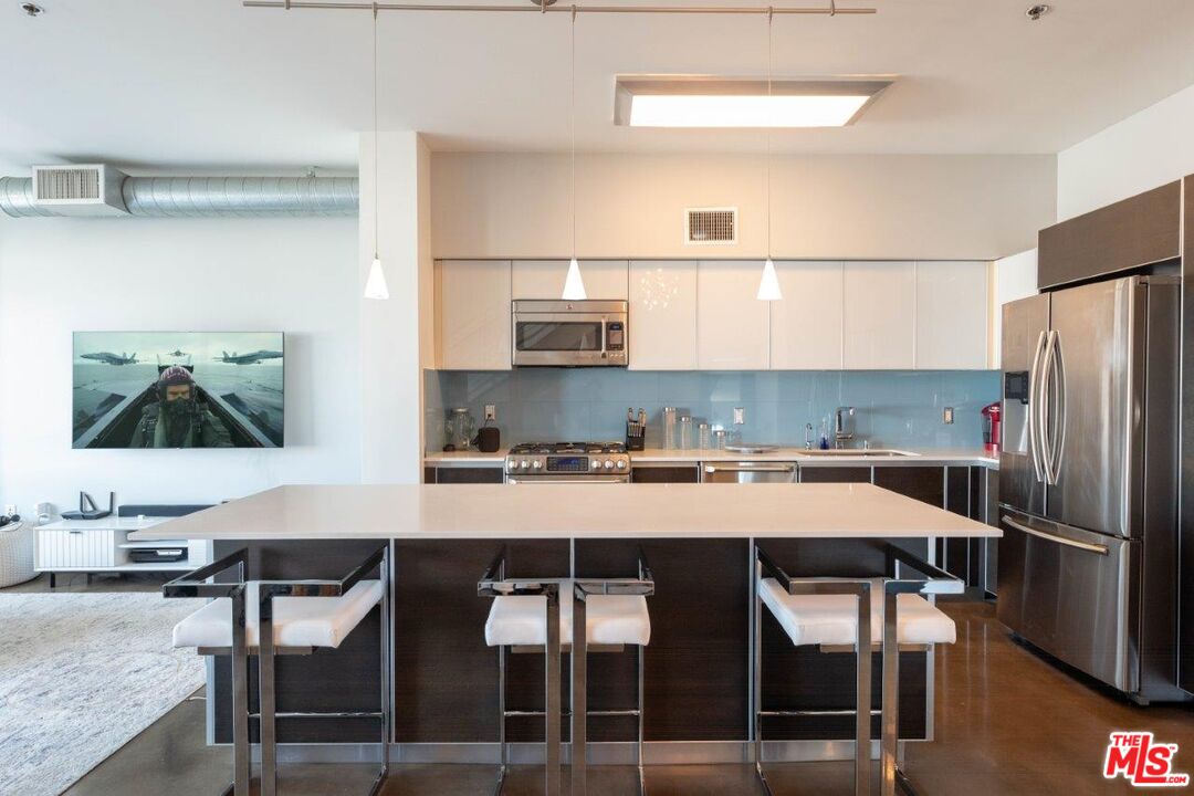 11500 Tennessee Ave Unit: 326