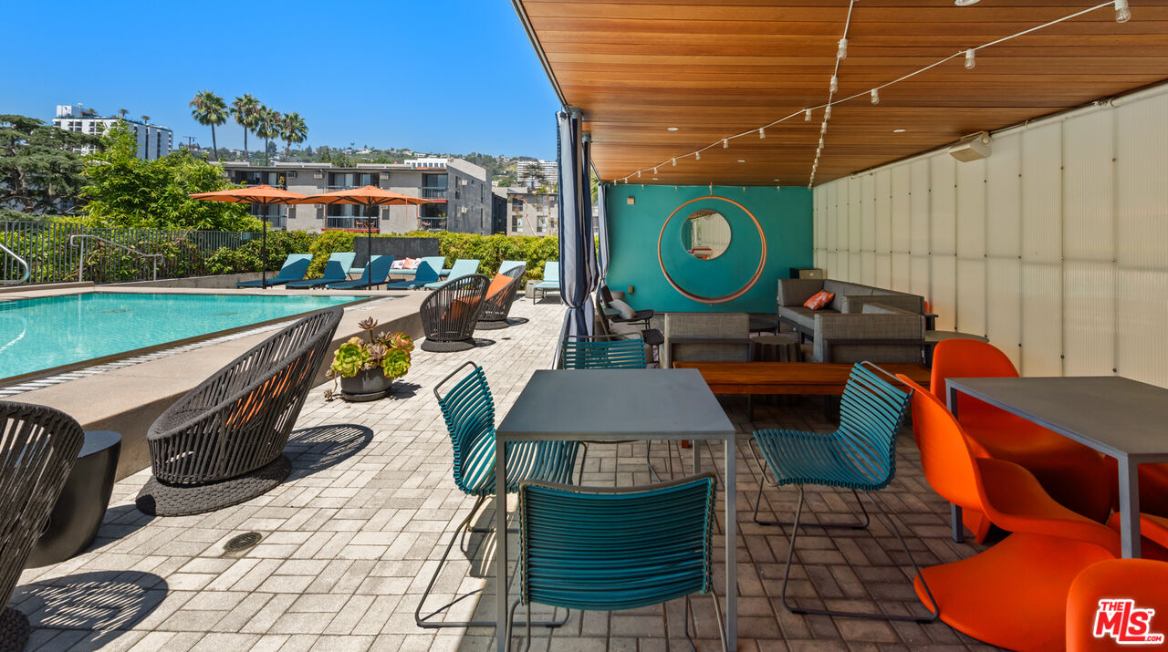 901 Hancock Ave Unit: 203