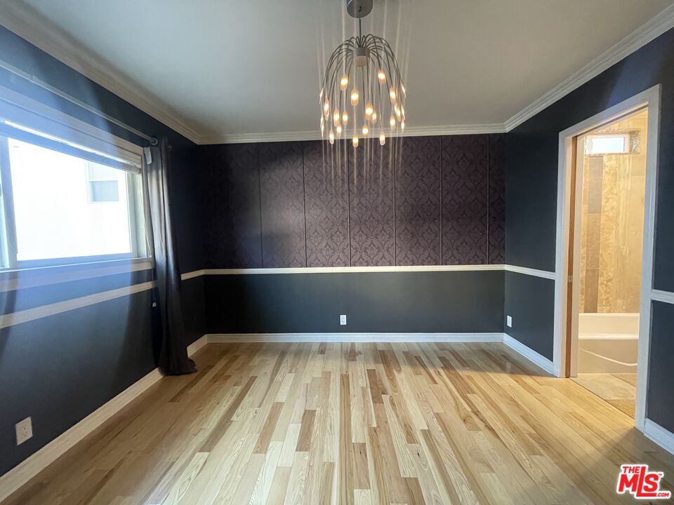 1122 N Formosa Ave Unit: 8