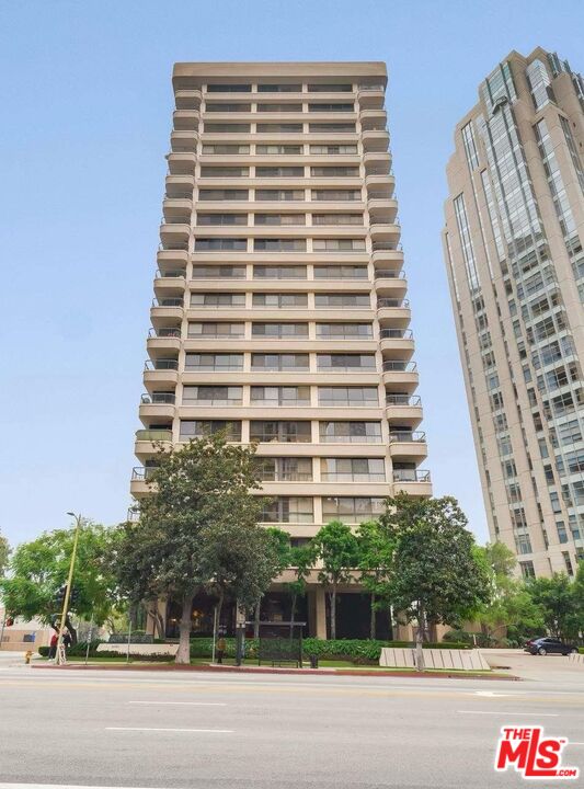 10750 Wilshire Blvd Unit: 303