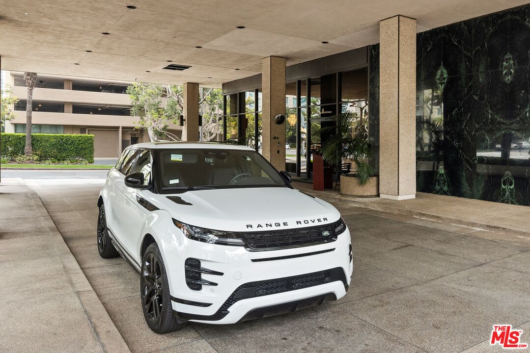 10750 Wilshire Blvd Unit: 303