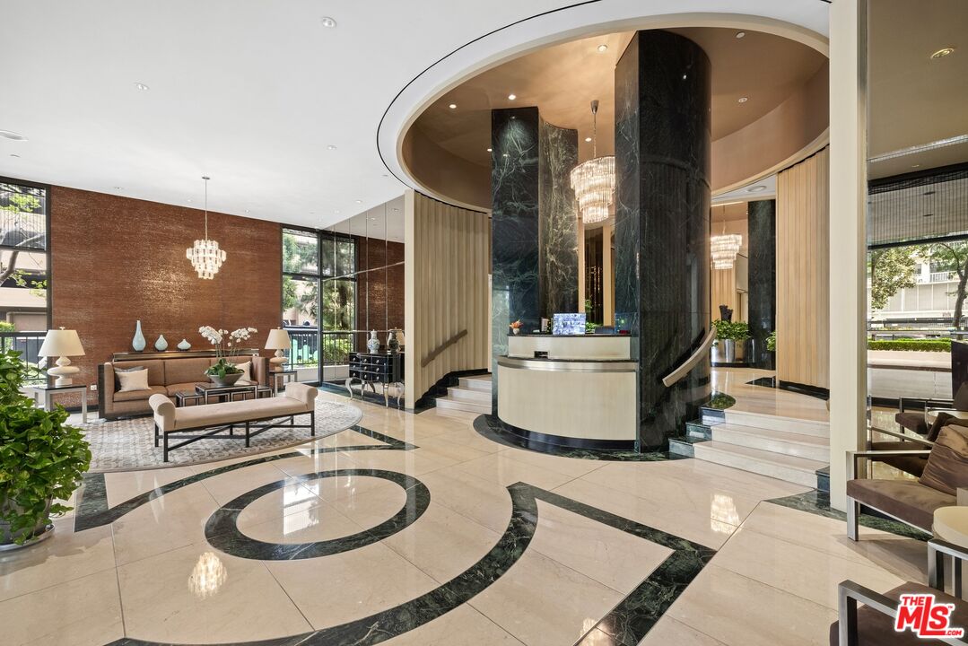 10750 Wilshire Blvd Unit: 303