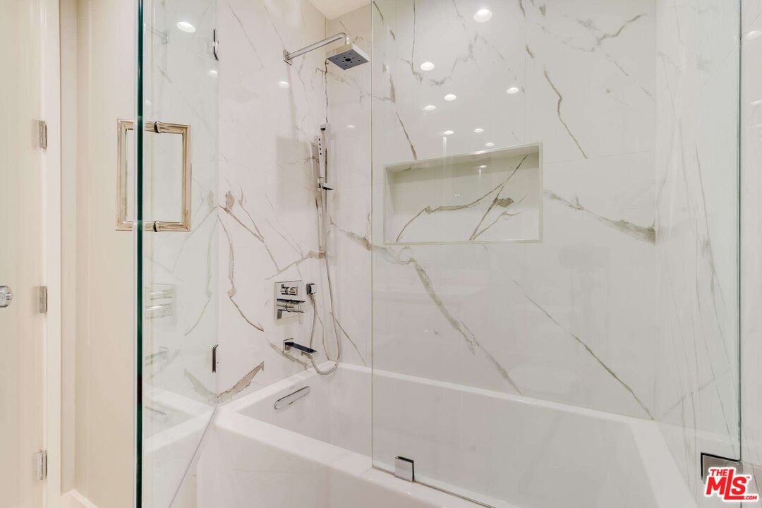 10750 Wilshire Blvd Unit: 303