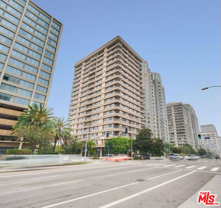 10750 Wilshire Blvd Unit: 303