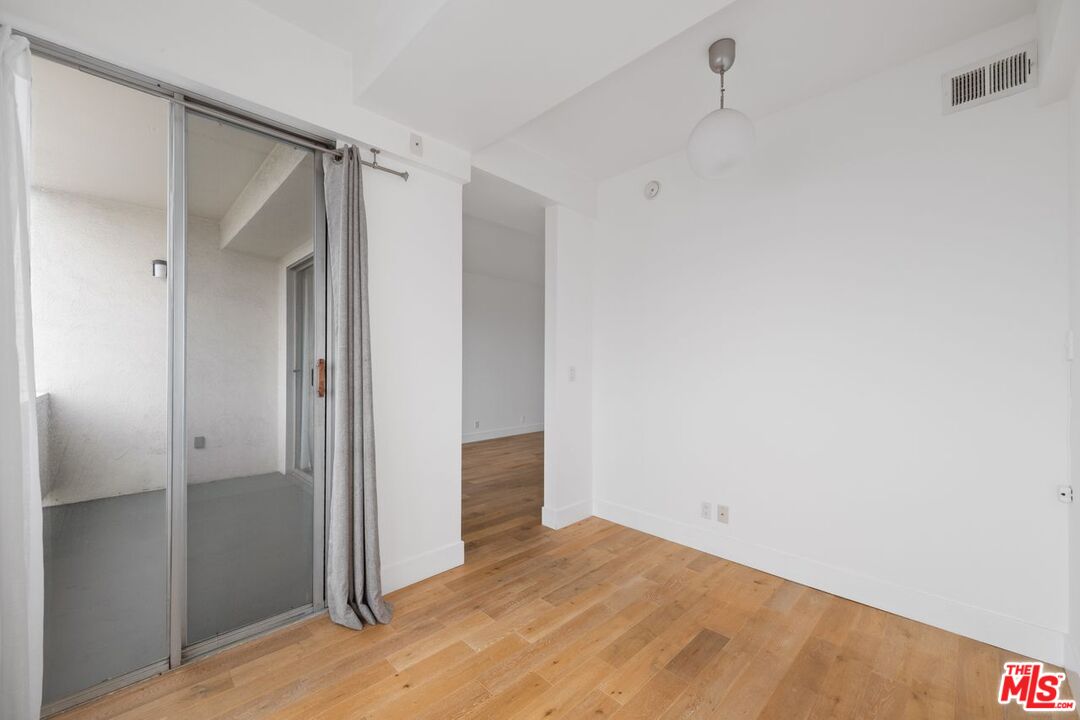 7250 Franklin Ave Unit: 511