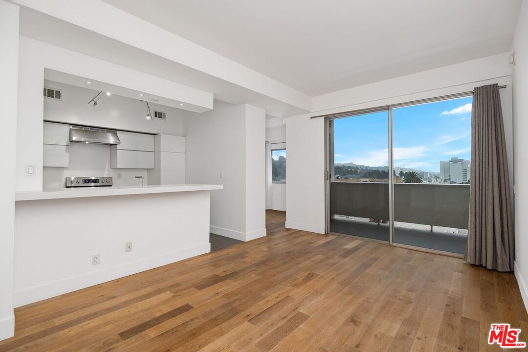 7250 Franklin Ave Unit: 511