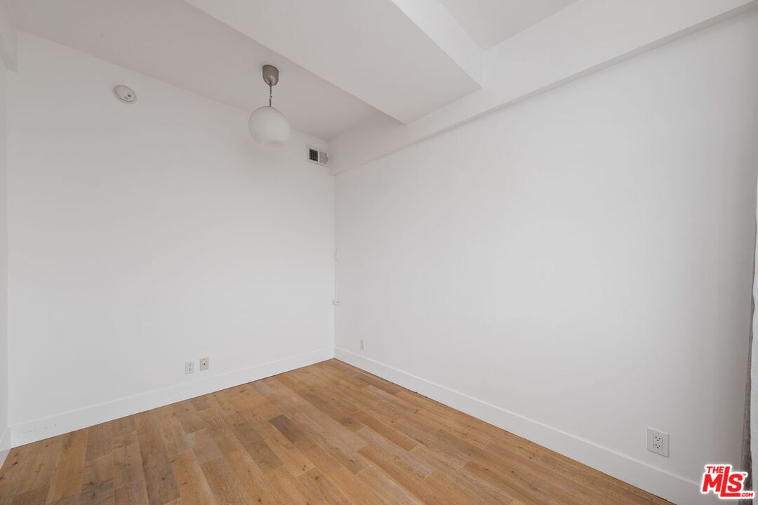 7250 Franklin Ave Unit: 511