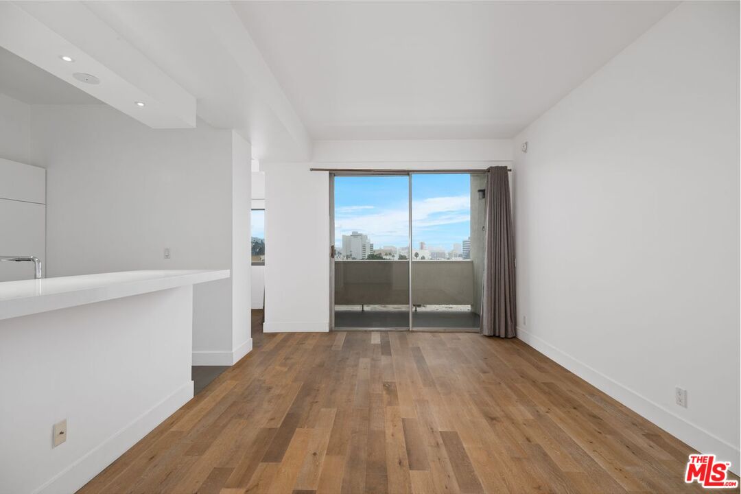 7250 Franklin Ave Unit: 511