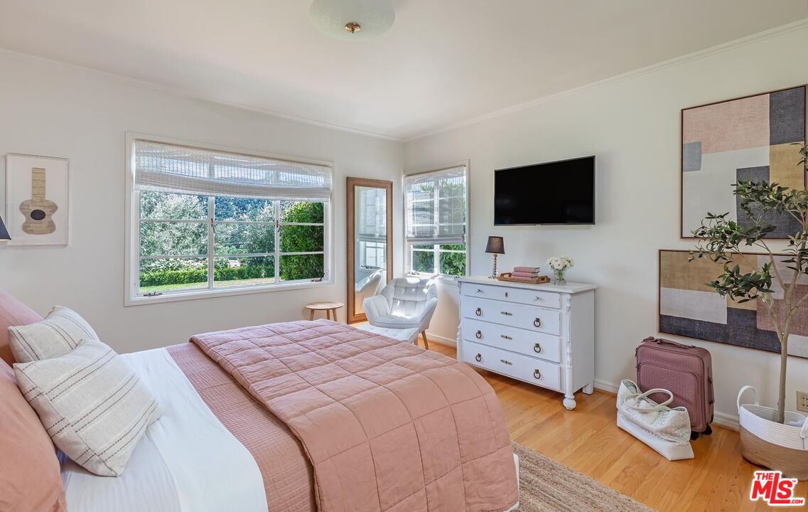 10999 Ojai Santa Paula Rd