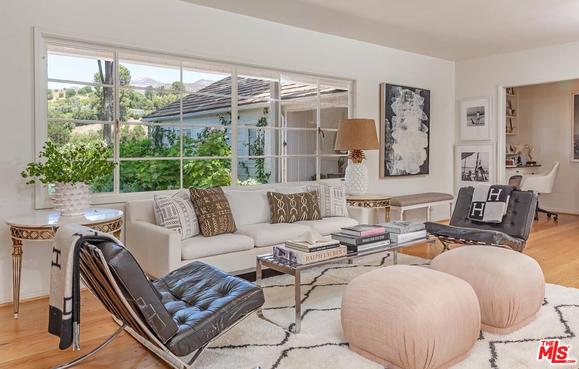 10999 Ojai Santa Paula Rd