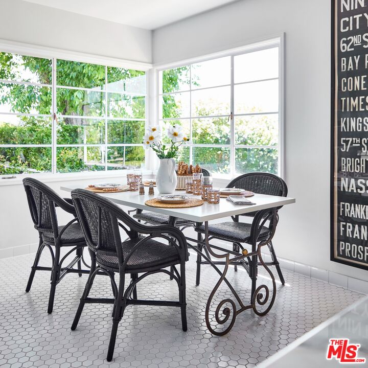 10999 Ojai Santa Paula Rd