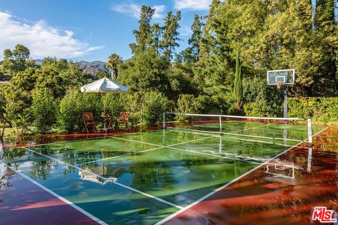 10999 Ojai Santa Paula Rd