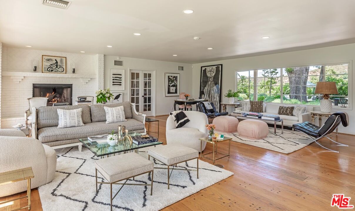 10999 Ojai Santa Paula Rd