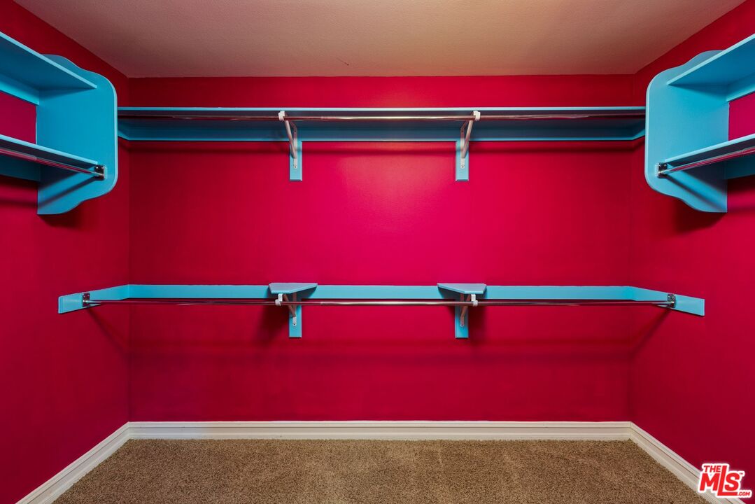 14242 Burbank Blvd Unit: 108