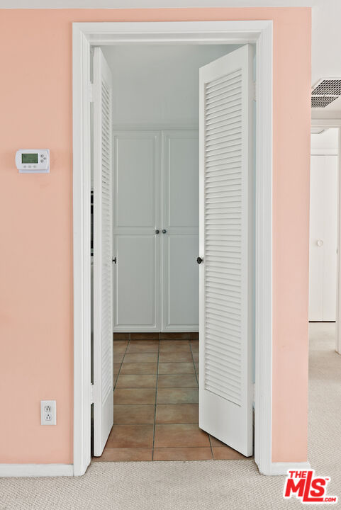 852 21st St Unit: E